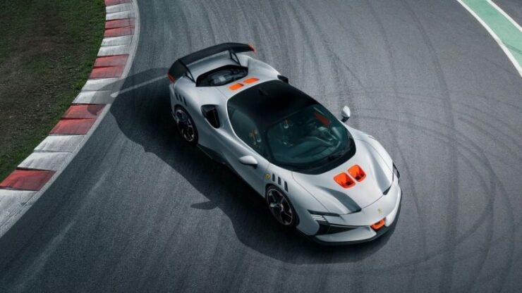 Ferrari-PHEV-701-11