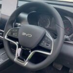 BYD M6 China 10