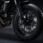 MY25_SCRAMBLER_DARK_DETAILS _37__UC702934_High