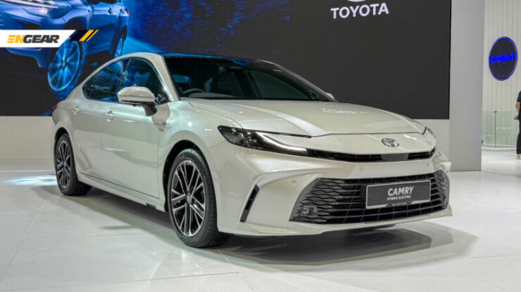 CAMRY HEV