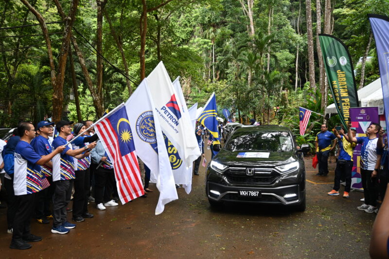 Photo Caption_ 2025 Jelajah Aspirasi Malaysia Official Flag-Off