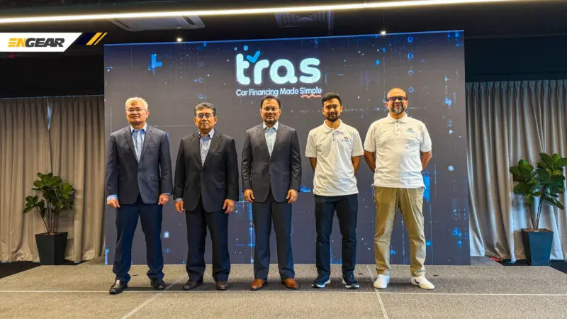 Tras.jpg