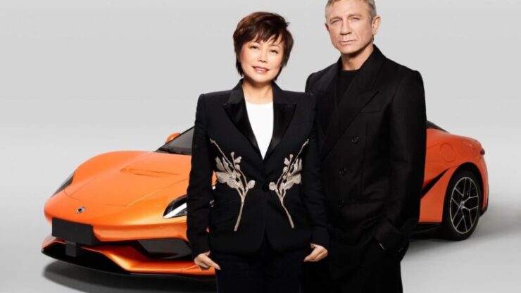 stella-li-daniel-craig-denza-z